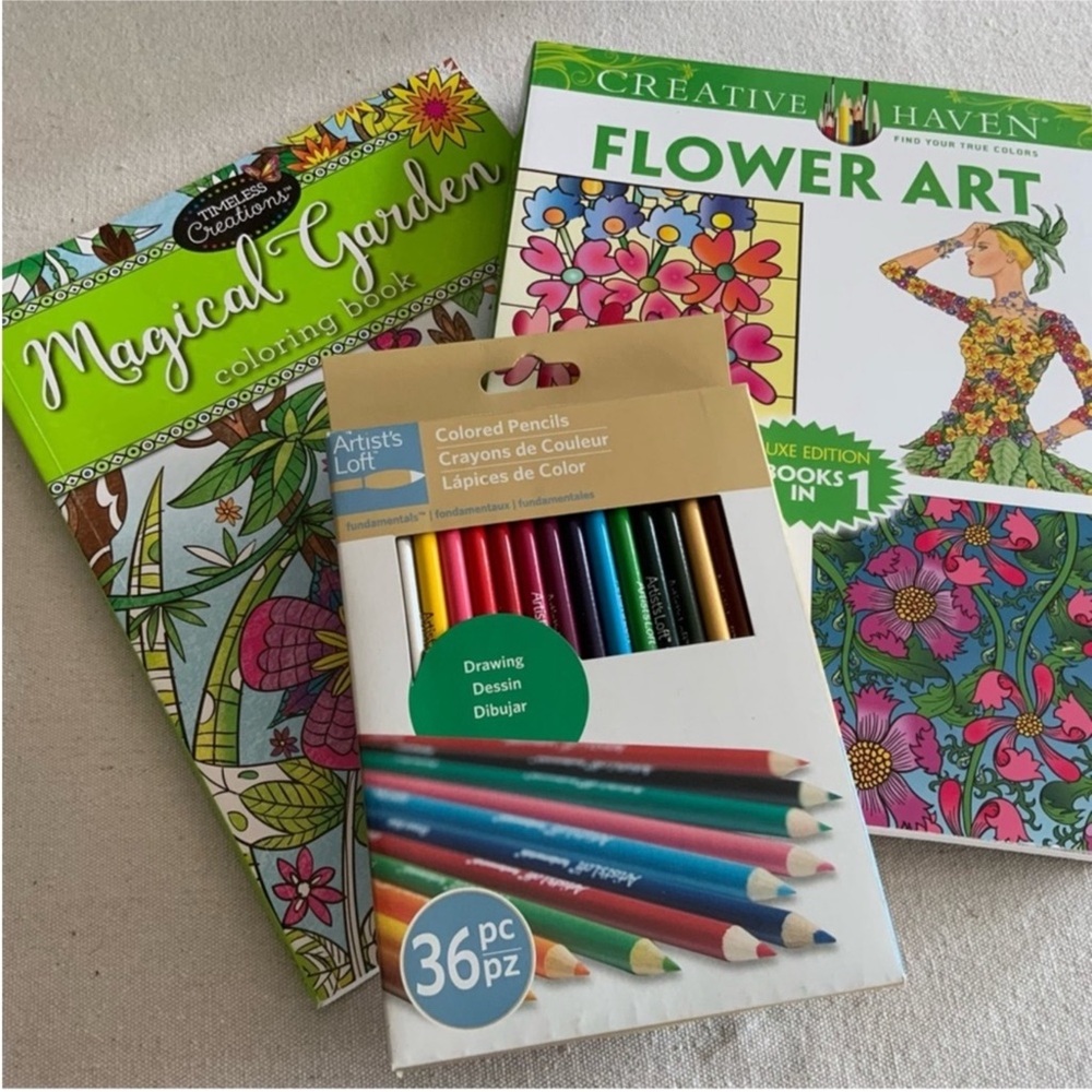 NEW Coloring Books and Colored Pencils Set